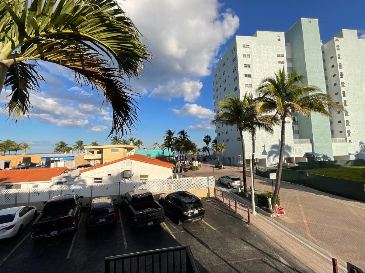 Tropic Isle Hotel & Apartment Hollywood Eksteriør billede