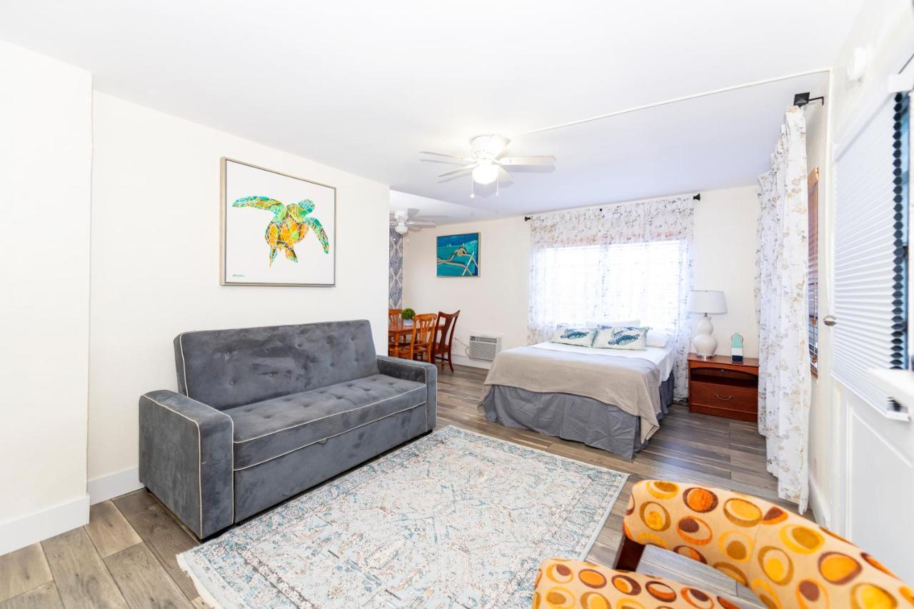 Tropic Isle Hotel & Apartment Hollywood Eksteriør billede