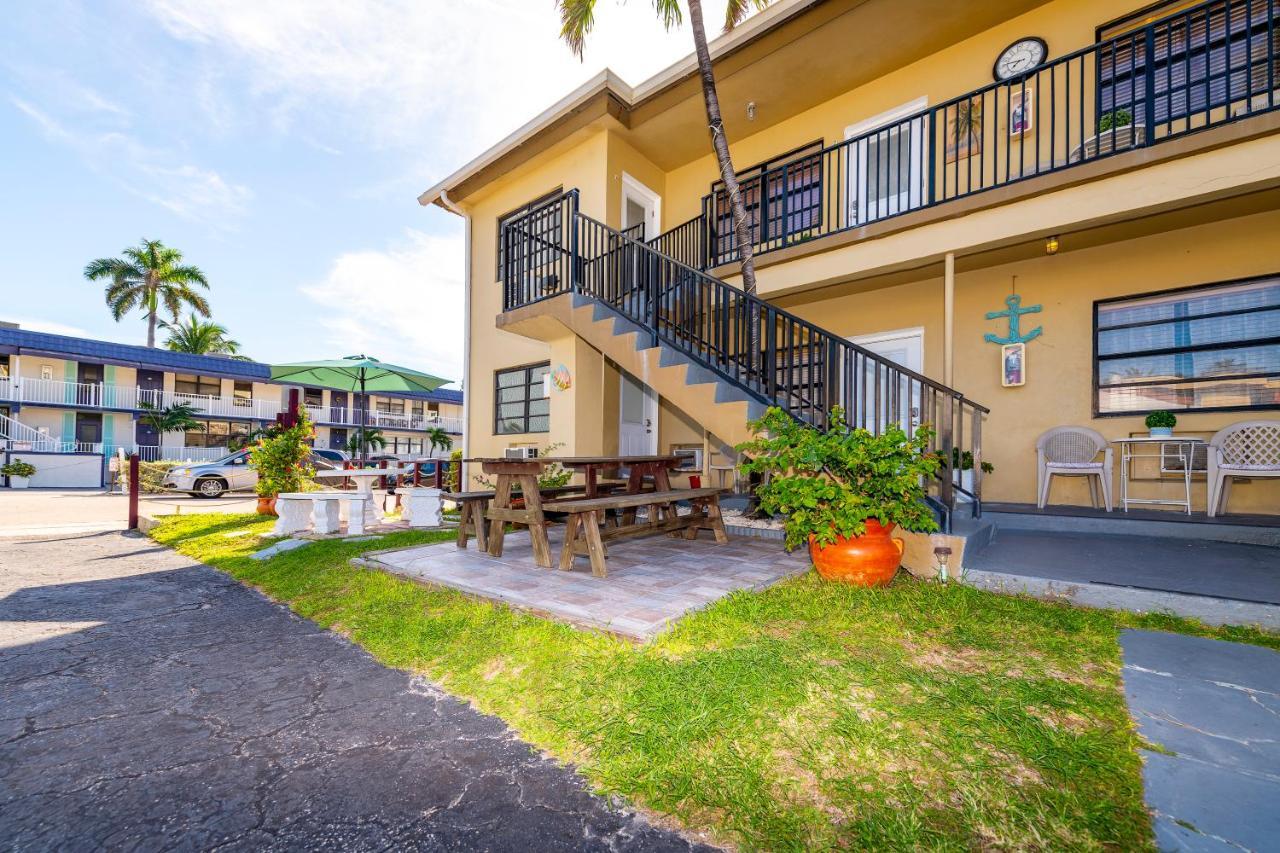 Tropic Isle Hotel & Apartment Hollywood Eksteriør billede