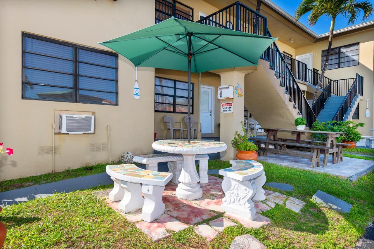 Tropic Isle Hotel & Apartment Hollywood Eksteriør billede