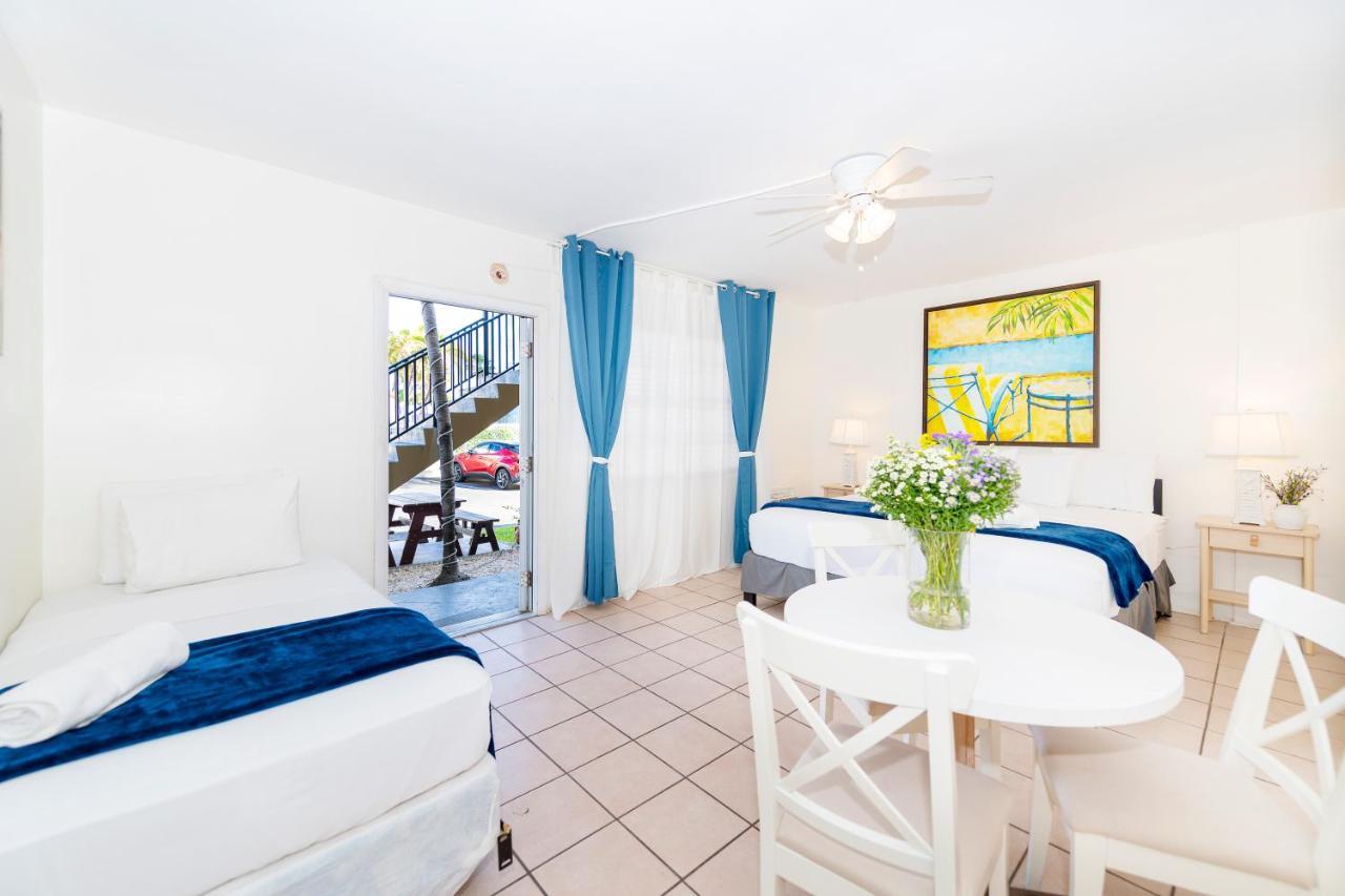 Tropic Isle Hotel & Apartment Hollywood Eksteriør billede