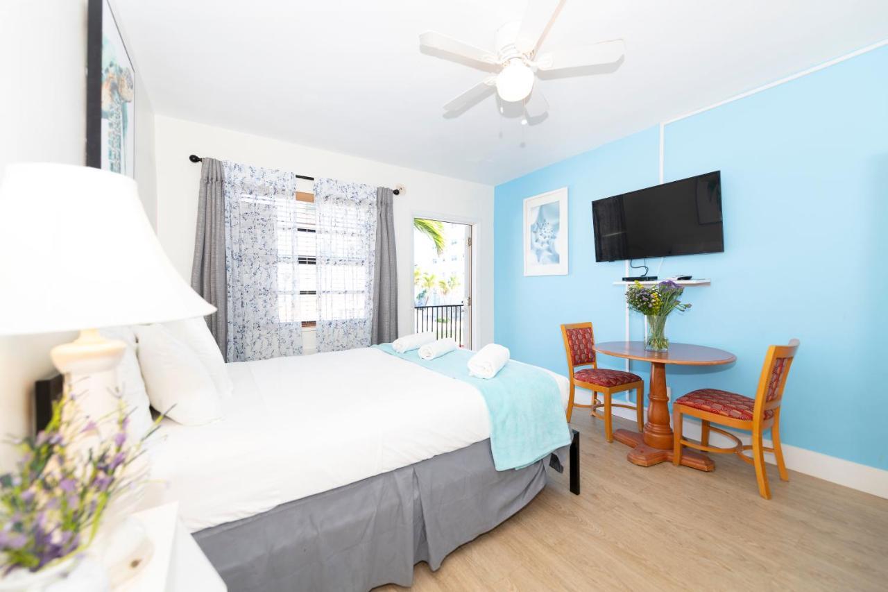 Tropic Isle Hotel & Apartment Hollywood Eksteriør billede