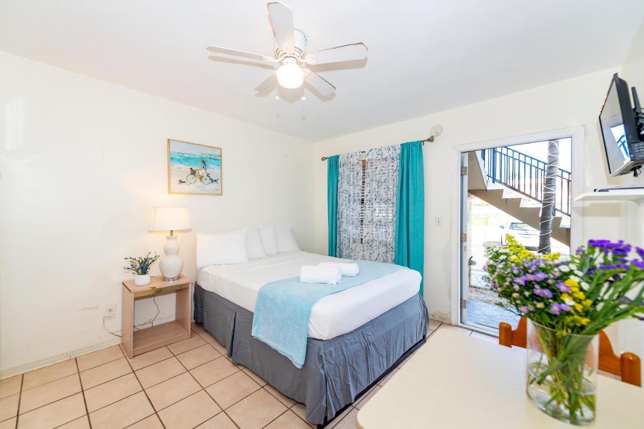 Tropic Isle Hotel & Apartment Hollywood Eksteriør billede